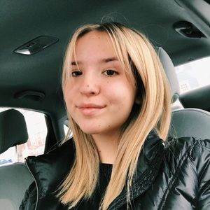 Meet your Posher, Laurence